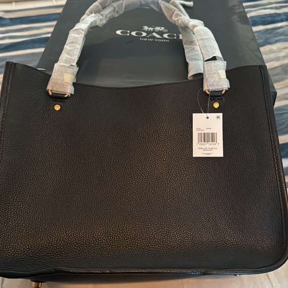 COACH PEBBLED TYLER LEATHER SHOULDER BAG - Picture 5 of 6